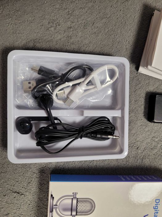 Dyktafon podsluch odtwarzacz muzyki 64gb mp3