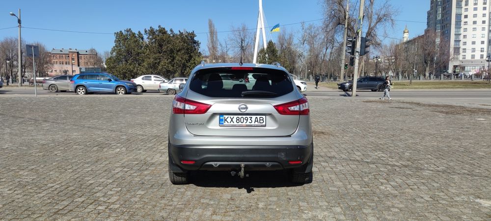 Ніссан Кашкай автомат дизель топова комплектація