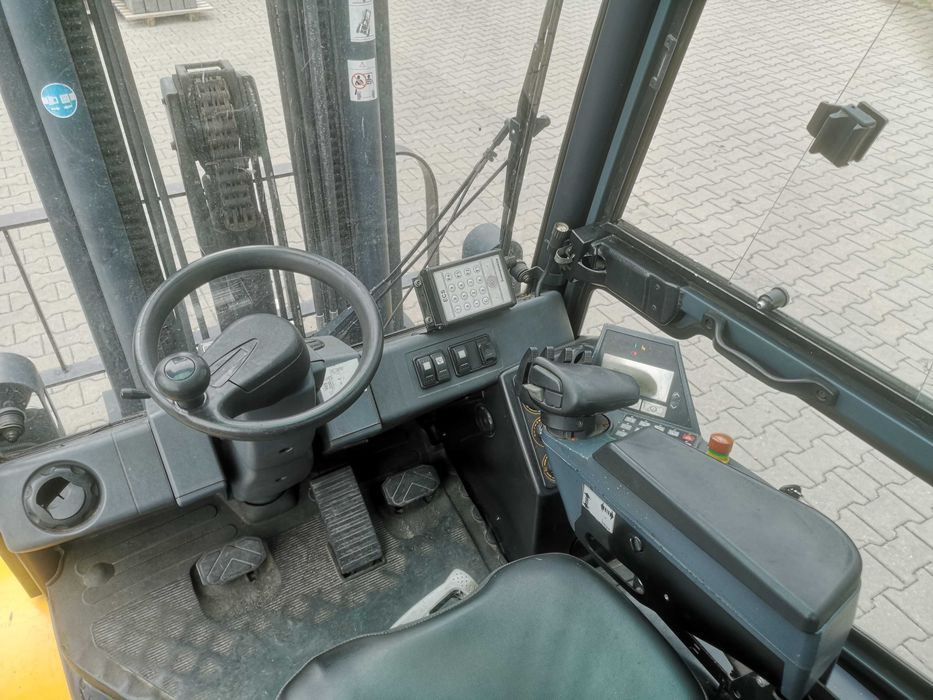 Wózek widłowy Jungheinrich TFG 435 s