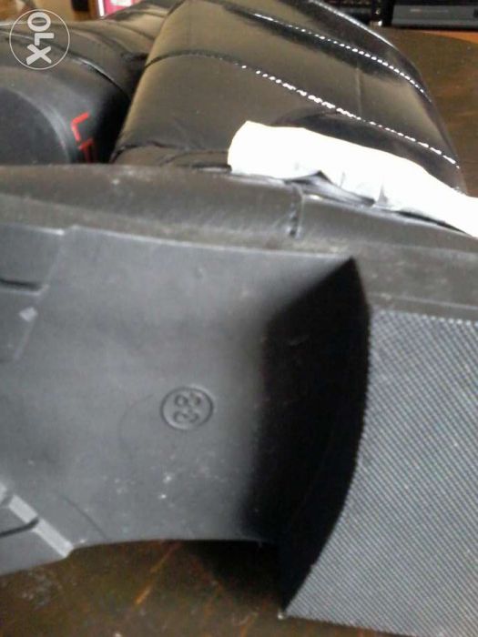 Botas novas 'les p'tites bombes'. Tam 38 - nunca usadas