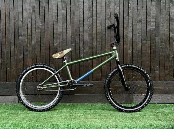 Велисипед трюковий (BMX)