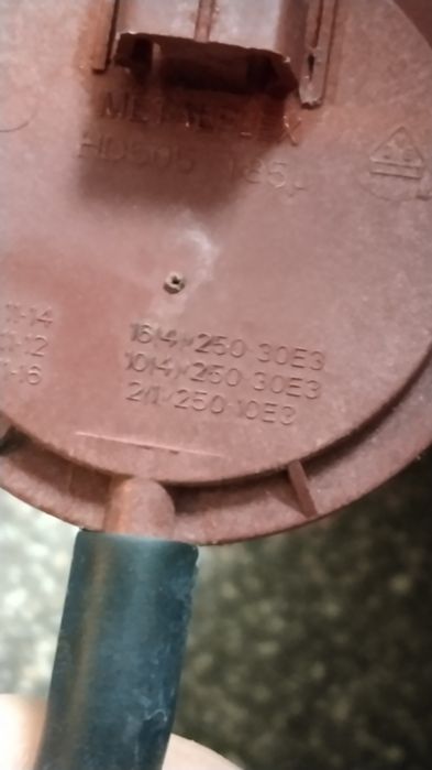 Пресостат,реле рівня води indesit/ariston  С00143740