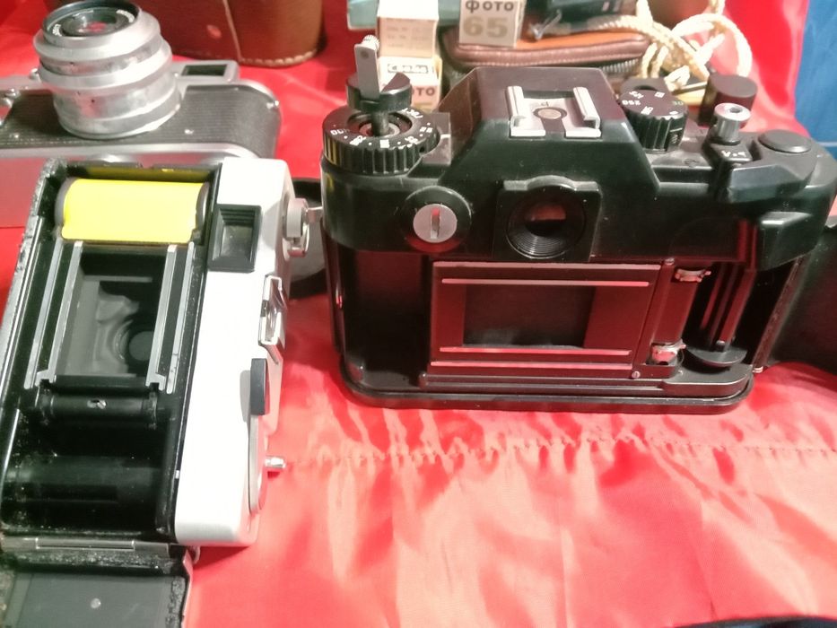 Фотоаппараты. Япония. СССР.