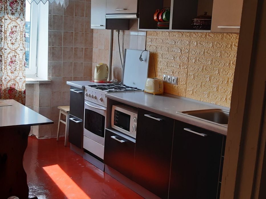 Оренда 3-кімнатної квартири, центр