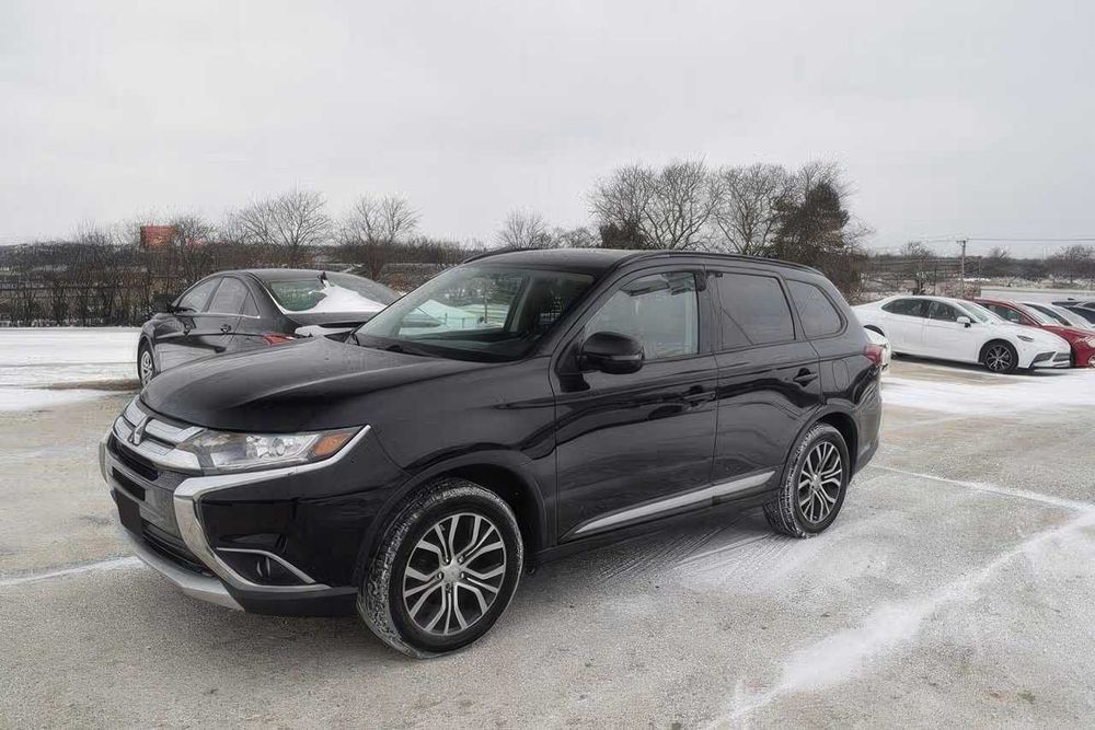 Mitsubishi Outlander SEL      2016