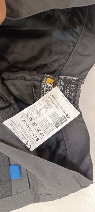 Spodnie robocze, wytrzymałe LH-FMNW-T rozmiar L



Spodnie do pasa ide