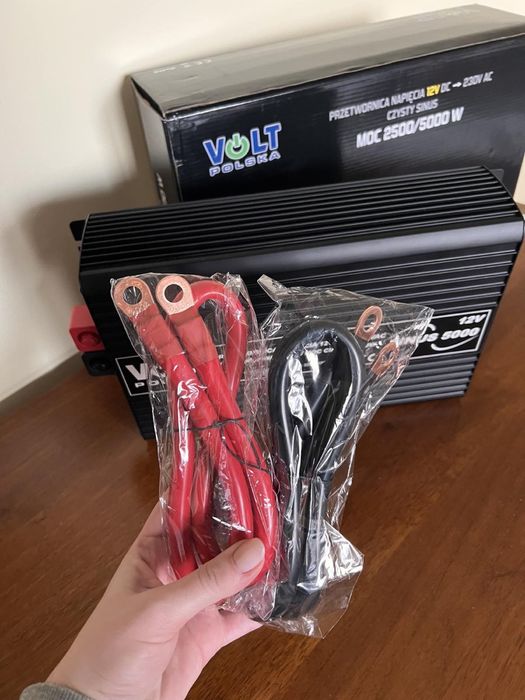 Перетворювач напруги   5000 Інвертор Volt Polska