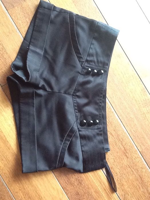 Eleganckie spodenki
