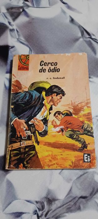 Livro _Cerco de Ódio_ de R.C. Lindsmall