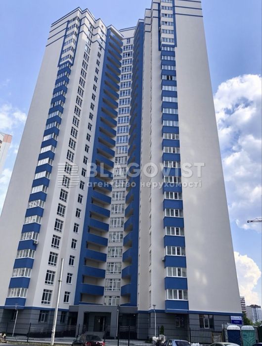 Власник. Без комісіі.  ЖК «Традиція»  по вул Олени Пчілки 7