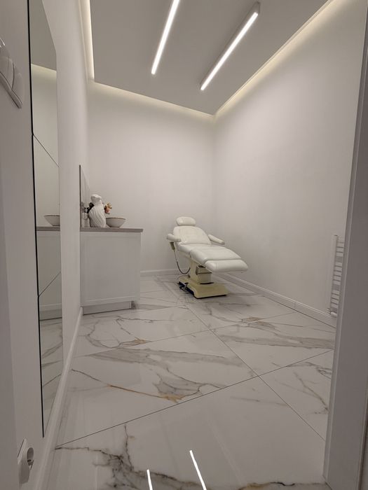 Wynajme gabinet kosmetyczny w prestiżowej klikice w sercu Mokotowa