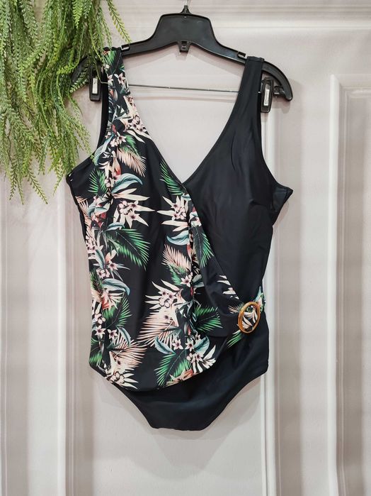 Świetny jednoczęściowy strój kąpielowy rozmiar ok 46/48 nylon/elastan kwiaty