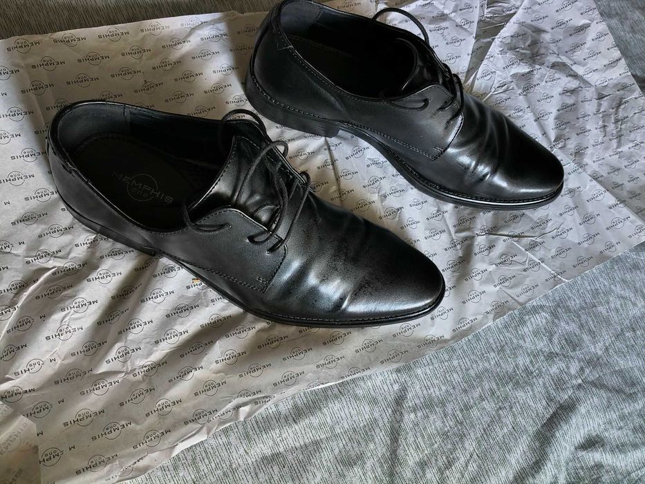 Buty eleganckie.