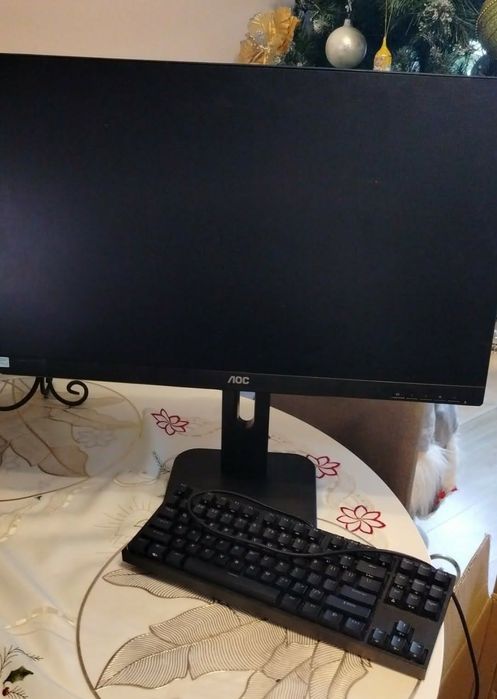 Monitor AOC, 24 cale