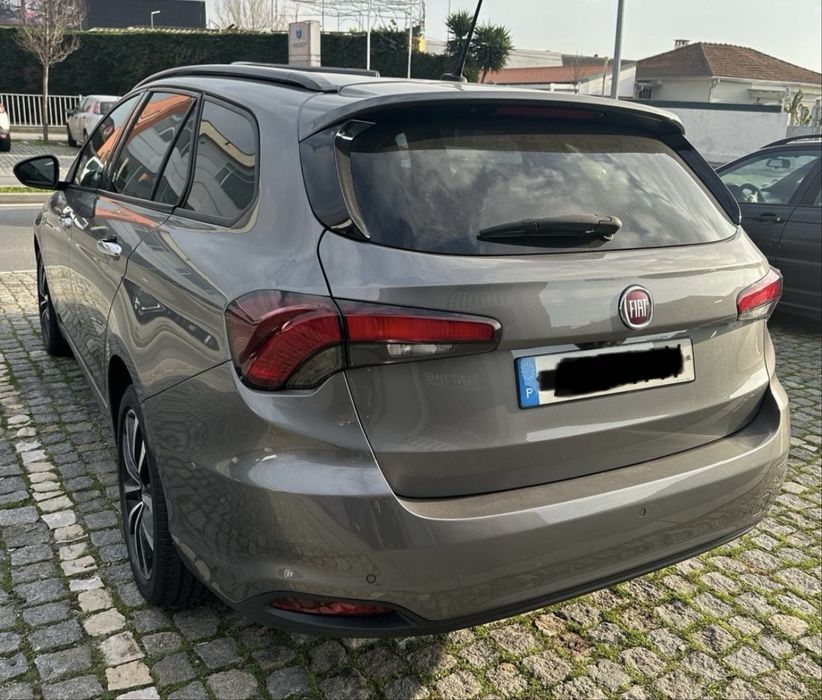 Carrinha Fiat Tipo Station Wagon 1.6 MultiJet 120 cv