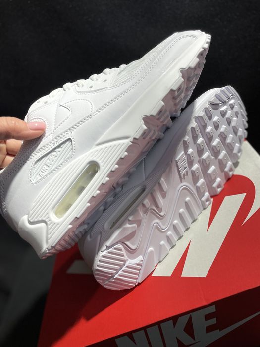 Nike Air max 90 кроссовки оригинал белые