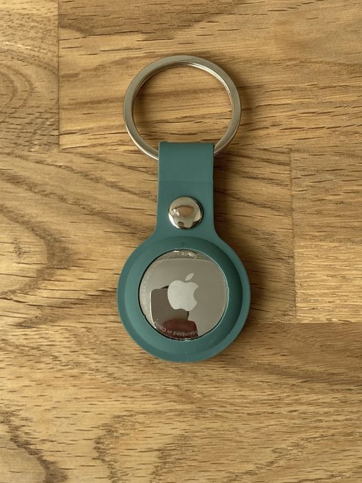 Силіконовий чохол брелок для AirTag метка трекер брелок плёнка