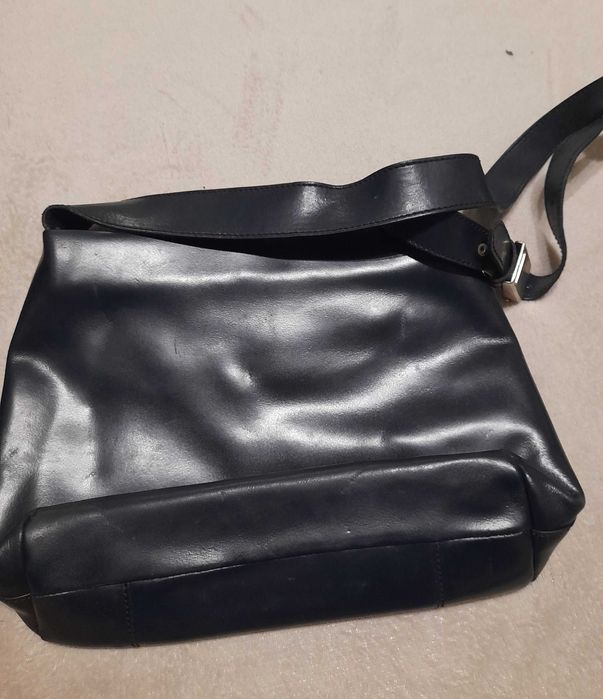 Mala pele genuína preta