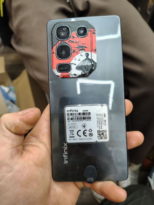 Infinix note 50 pro 12/256 (рівень iphone 14 pro max)