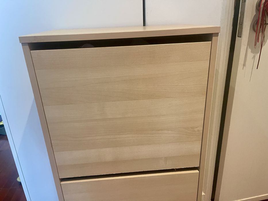 Sapateira Bissa Ikea com 2 compartimentos
