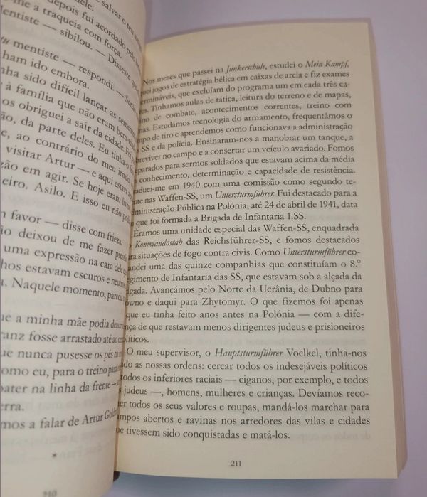A contadora de histórias, de Jodi Picoult
