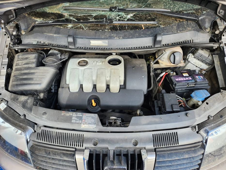 Seat Alhambra 2.0 de 2007 ás peças.