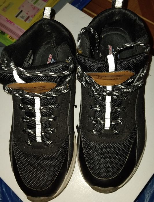 Кроссовки/ботинки бренда Sketchers  BOB'S  Sparrow