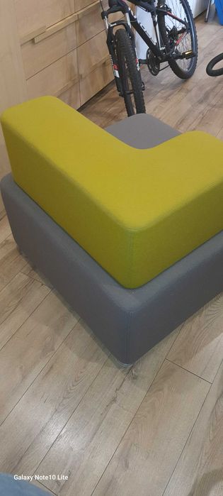 Designerski modułowy fotel / pufa do biura salonu soft seating (stan bdb)
