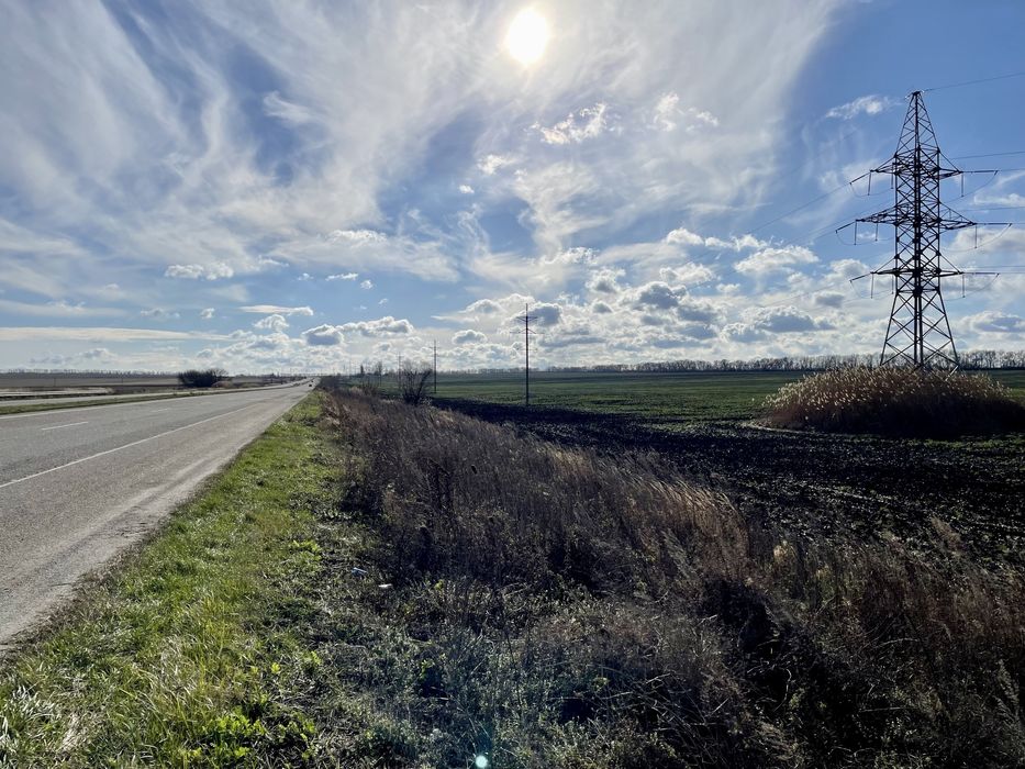 Продам ділянку землі 0.31 га.