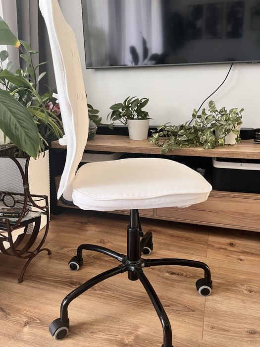 IKEA LILLHÖJDEN Krzesło obrotowe do biurka  białe