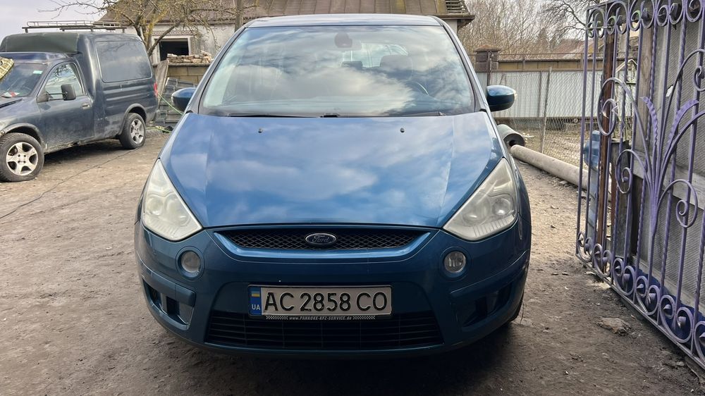 Продам Ford S-Max