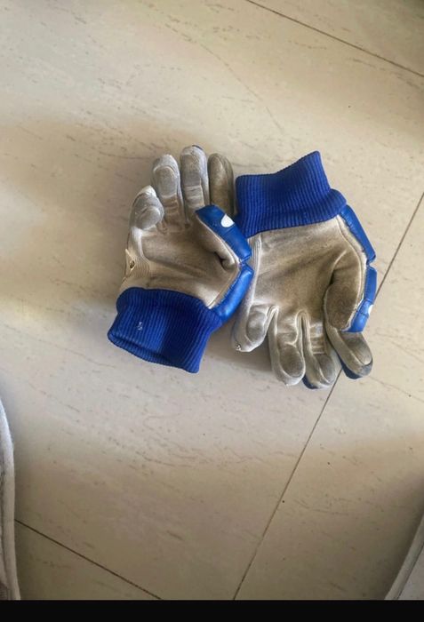 Luvas hóquei patins