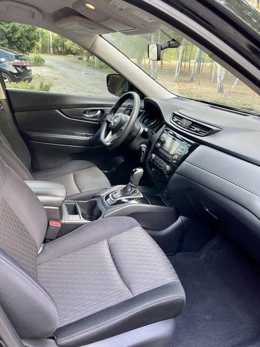 Продам Nissan rogue