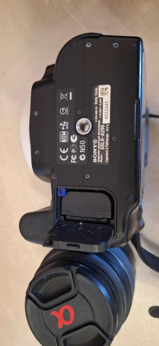 Камера дзеркальна цифрова SONY A290,