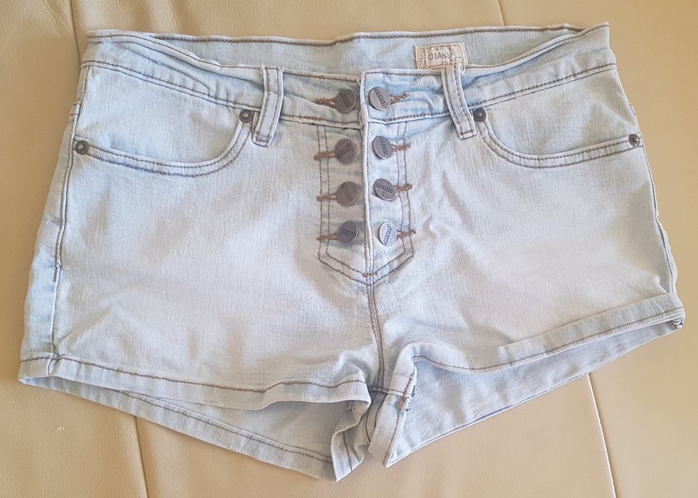 Krótkie spodenki jeansowe
