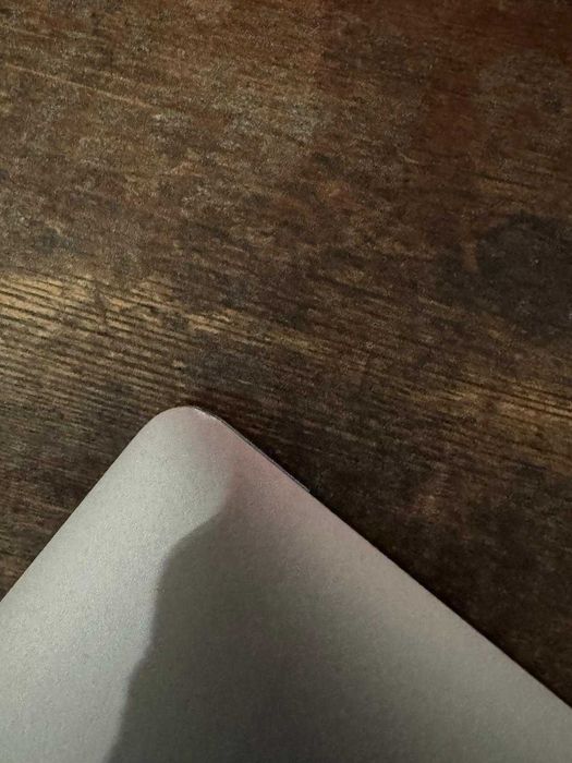 MacBook Pro 13" Touch Bar | i5 | 8GB | 256GB SSD - IMPECAVEL