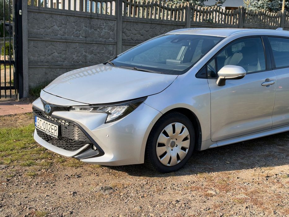 Toyota Corolla Toyota corolla e21 1.8 hybrid salon polska