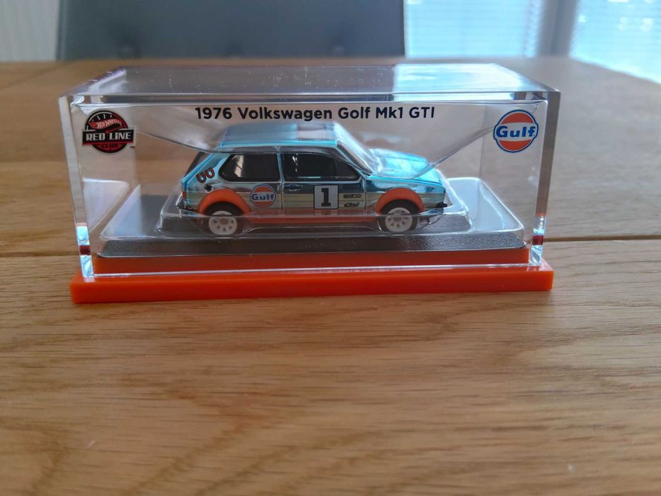 Hot wheels 1976 volkswagen golf MK1 GTI gulf