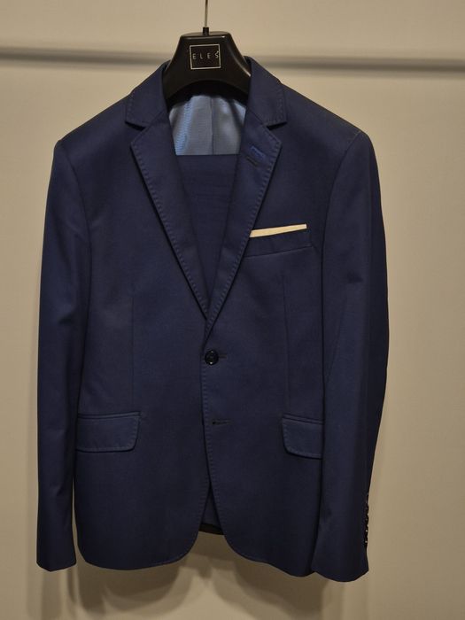 Garnitur wełniany Elese granatowy