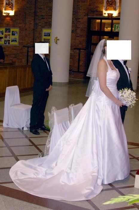 Suknia ślubna satyna rozmiar 40/42+welon+tren+bolerko
