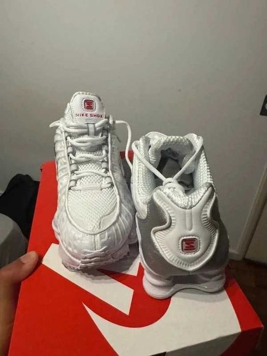 Nike Shox TL Biały R.37,5