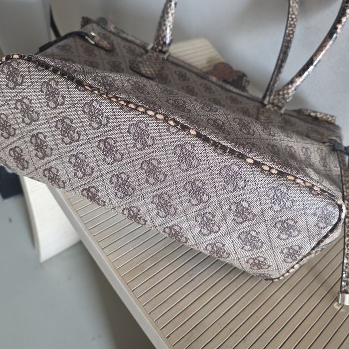 Guess-swietna duza pakowna torba