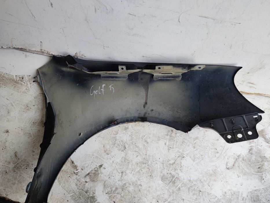 VW Golf V Błotnik Lewy Przód Przedni