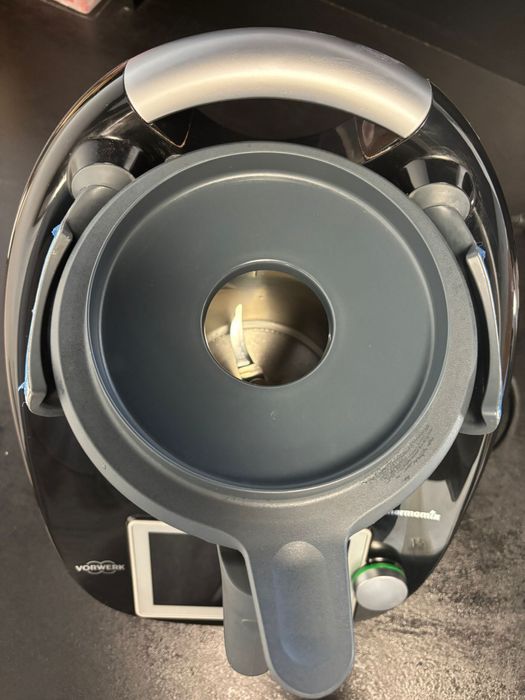 Sprzedam Thermomix TM6