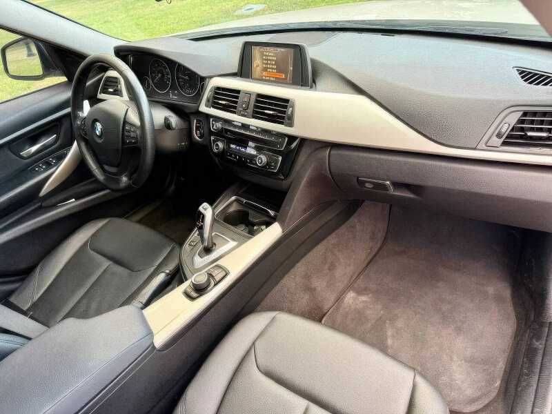 2016 BMW 3 Series 320i
