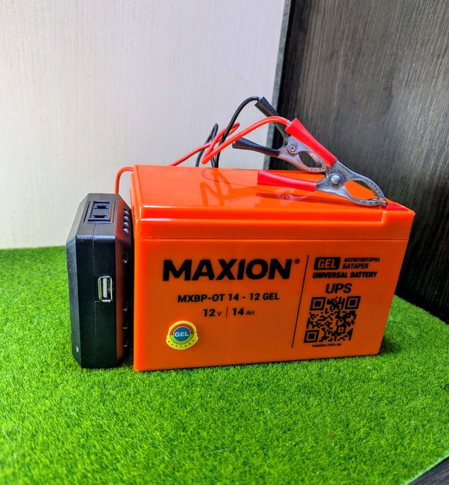 Компактна зарядна станція , павербанк, 220V (14Ah / 168ват/год)