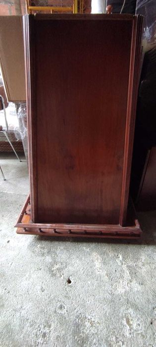 Chaminé em Madeira com Rebordo