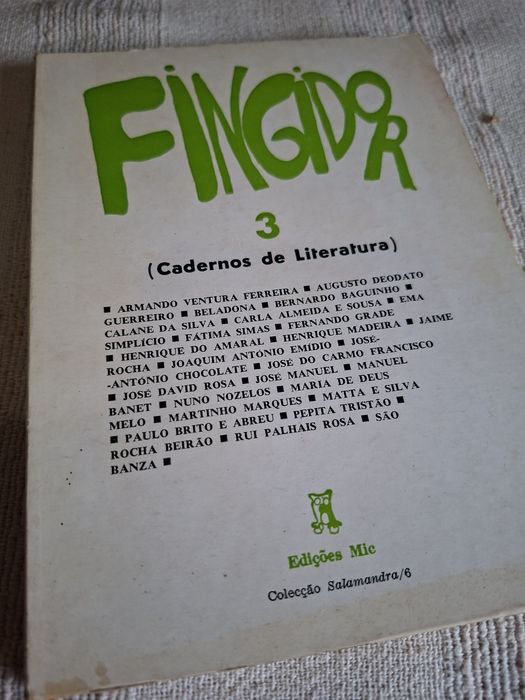 Poesia Edições MIC de Fernando Grade