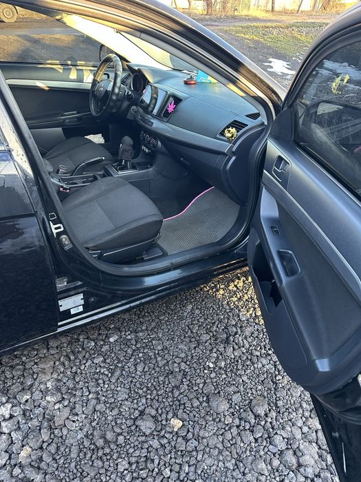 Продам Митсубиси Лансер 10