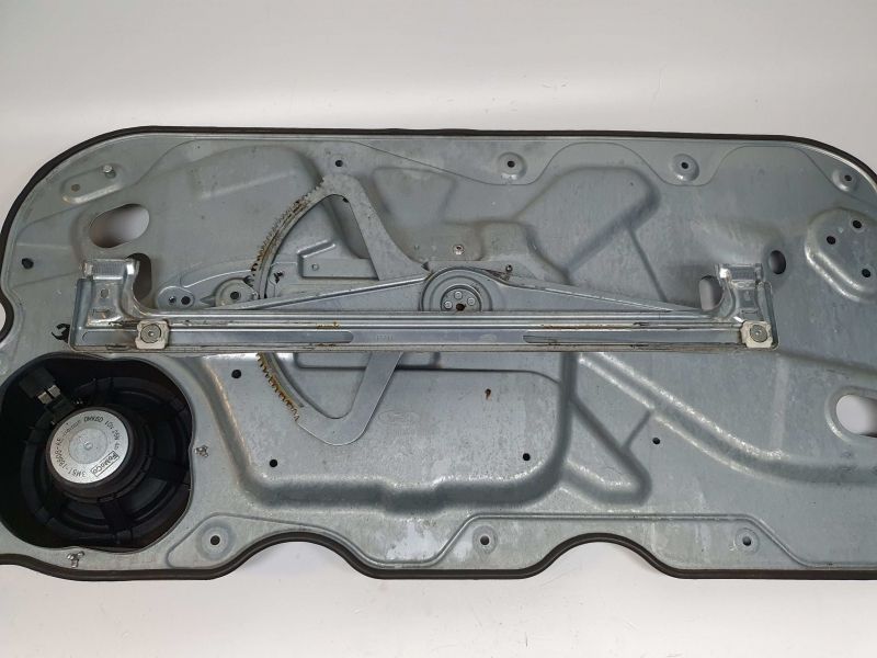 Elevador vidros frente esquerdo FORD Focus II (DA_)